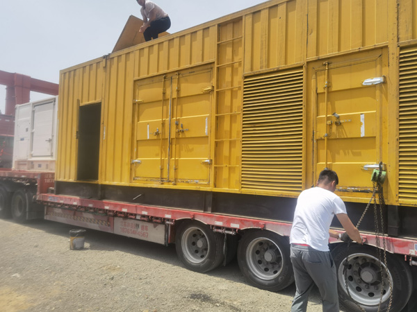 鄂温克发电机出租100KW发电机需要什么规格的电缆线？