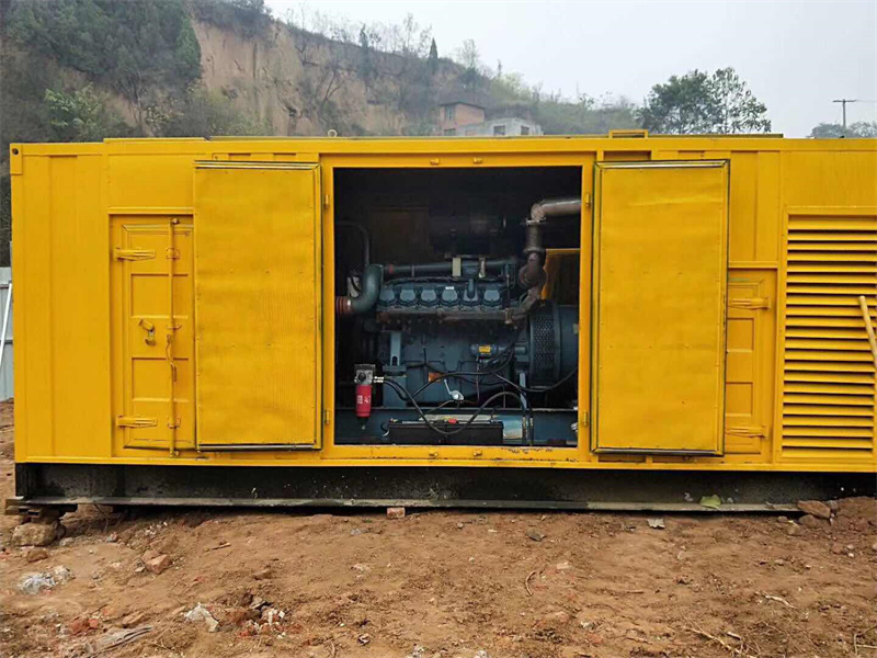 鄂温克发电机租赁冷却液的沸点降低到多少时需要更换