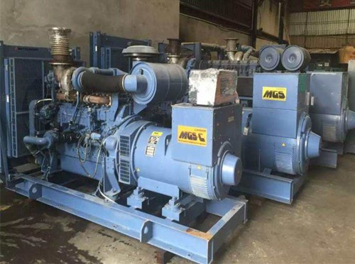 鄂温克柴油发电机如何测试电流大小？