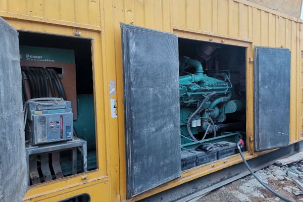 鄂温克发电机组夏季保养的注意事项有哪些？