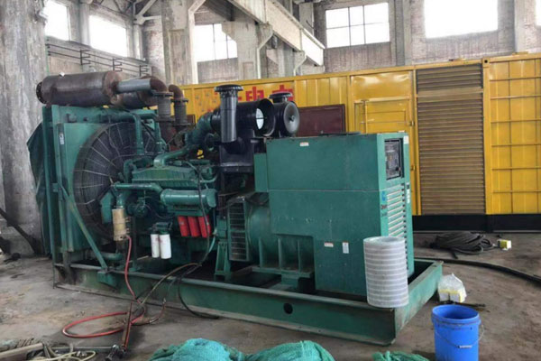 鄂温克发电机组的空气滤清器应该如何保养？