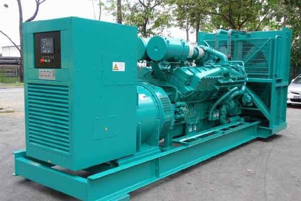 鄂温克柴油发电机组电压不稳定怎样维修？