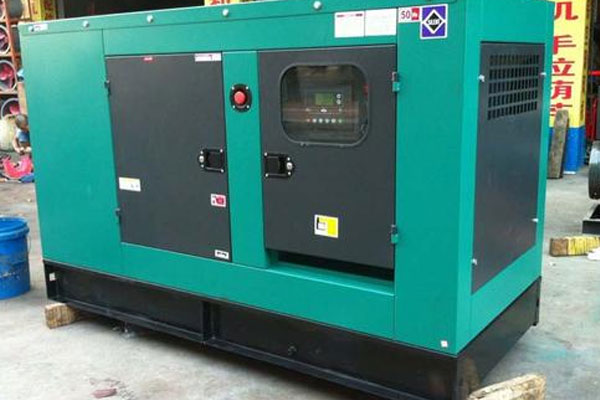 鄂温克如何检查机油的使用时间？