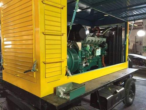 鄂温克柴油发电机组调压板的作用？